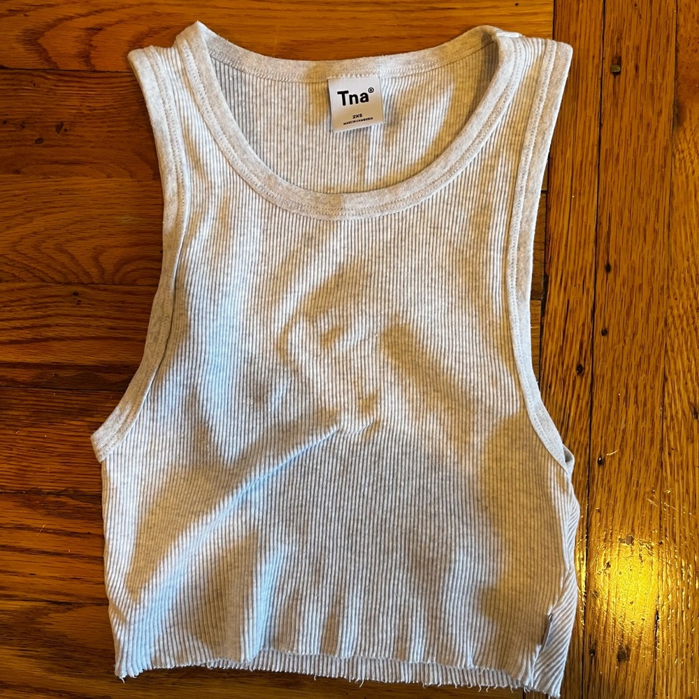 Aritizia TNA Cream Ribbed Cropped Crop Tank Top